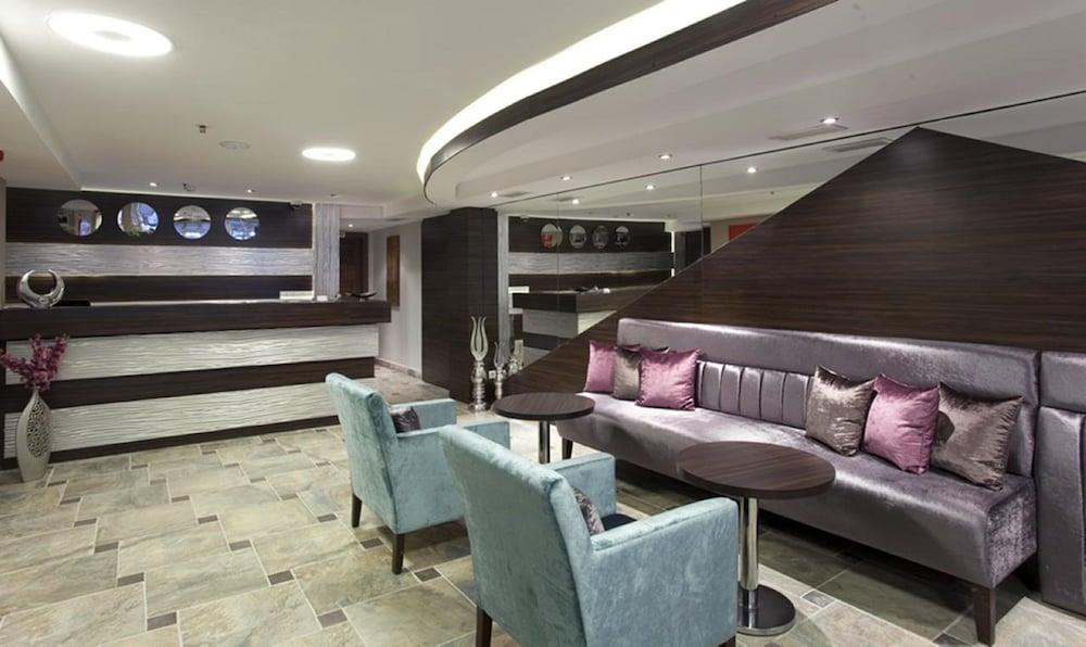 Derpa Hotel Istanbul Bagian luar foto